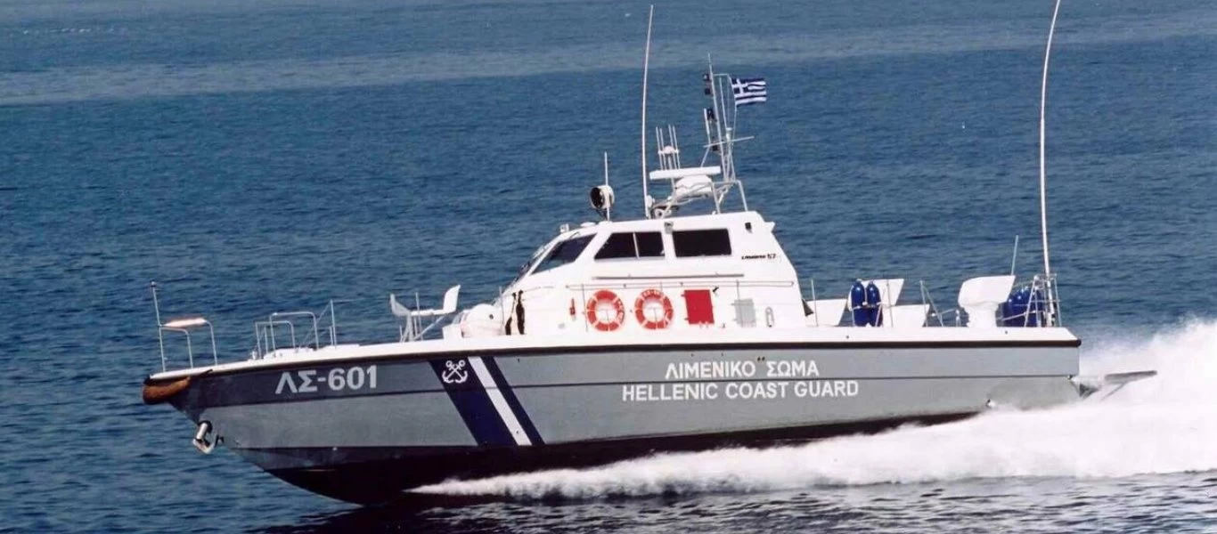 Συναγερμός στο Λιμενικό: Έρευνες για ναρκωτικά σε σκάφος στο Αγκίστρι